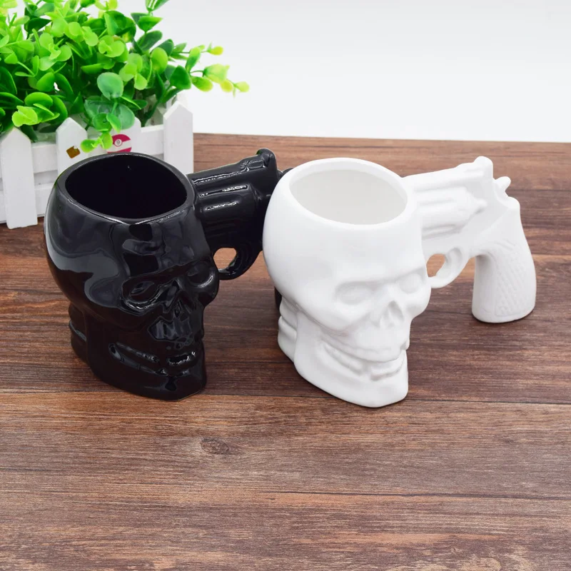 

Creative Skull Pistol Mug Ceramic funny Kito cup