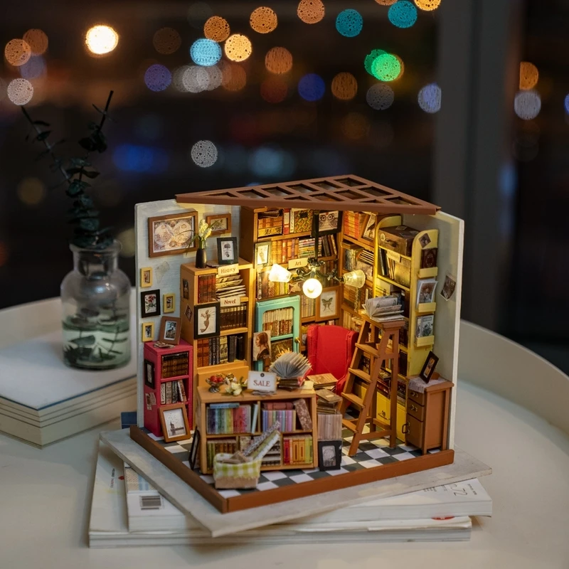

Home Decor Figurine DIY Sam Study Room Wood Miniature Model Kits Decoration Dollhouse Christamas Gift for Kids WJ128