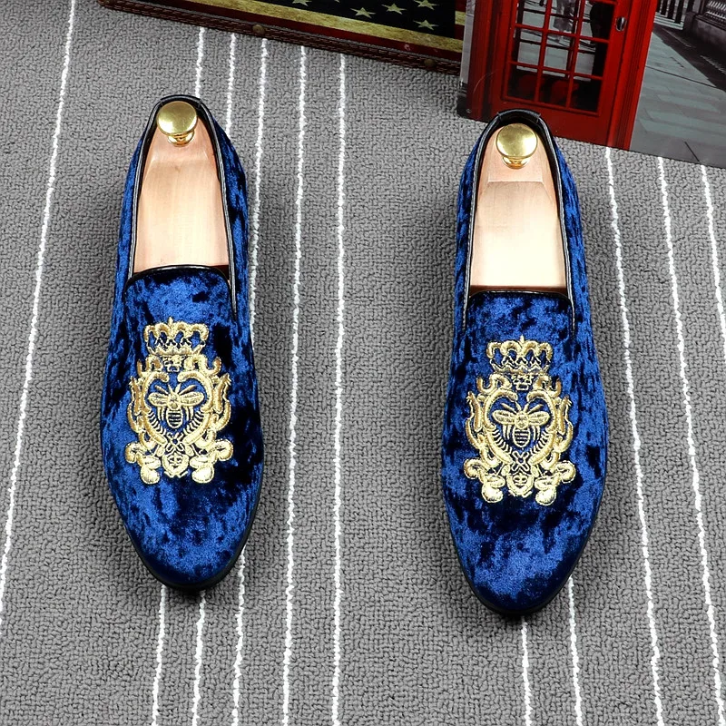 Высококачественная Мужская бархатная обувь Королевского синего цвета с вышивкой пчелы; Туфли-оксфорды на плоской подошве; Свадебная обувь для выпускного вечера; вечерняя Обувь для джентльмена