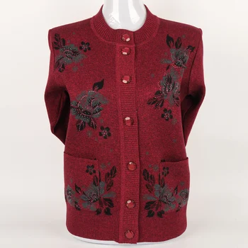 

2020 Spring new middle - aged women 's sweater cardigan mother loaded sweater cashmere sweater grandma jacket sweater