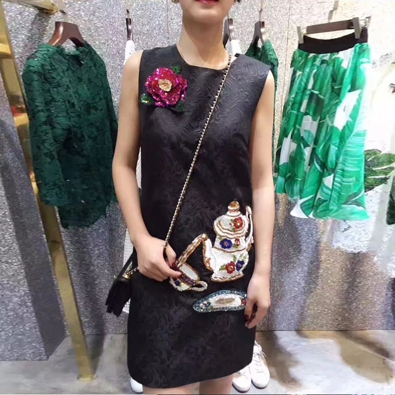2017 Fashion Designer Spring Runway Dress Vintage Women Sleeveless Flower Sequined Teapot Embroidery Black Mini Dresses Vestidos Dresses