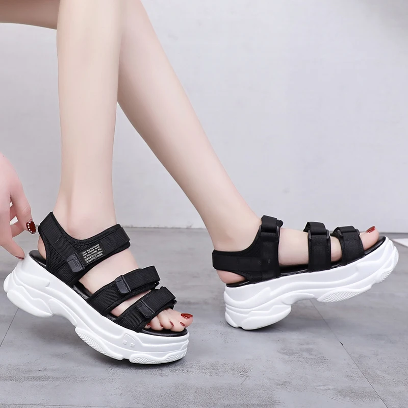 Leather Platform Chunky Sandals Women 2019 Summer Women's Shoes Fashion Buckle Thick Soled Casual Sandals Woman Beach Sandals Leather Platform Chunky Sandals Women 2019 Summer Women's Shoes Fashion Buckle Thick Soled Casual Sandals Woman Beach Sandals