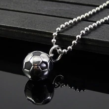 Acciaio di titanio di modo di Nuovo Arrivo di Sport di Calcio del Pendente della Sfera di Calcio Collana di Collegamento Della Catena del Metallo Delle Donne Degli Uomini Dei Monili