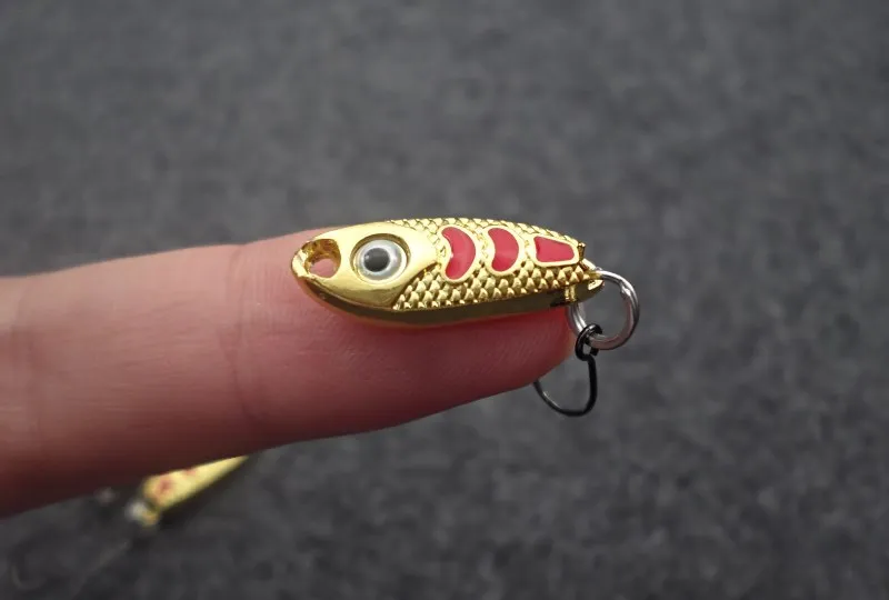 1.5g 2.5g 3.5g 5g Spoon Fishing Lure Metal Jigging Lure Baits Hard Fishing Tackle Crankbait Jig Swimbait 3 Colors Optional