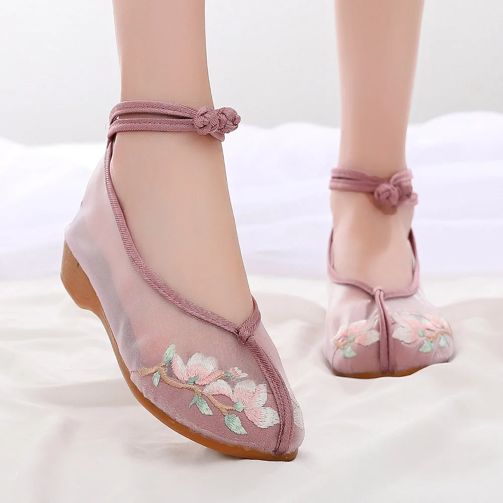 Г., новая летняя женская обувь из сетчатого материала традиционный наряд ханьфу обувь с цветочной вышивкой Женские сетчатые сандалии Национальная обувь на плоской подошве для Cheongsam