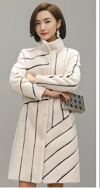 New Striped Coat Mouton Coat for Woman female tonfur Fur Coat Women's winter jackets real fur wool fur coats HF468 - Цвет: Rice white