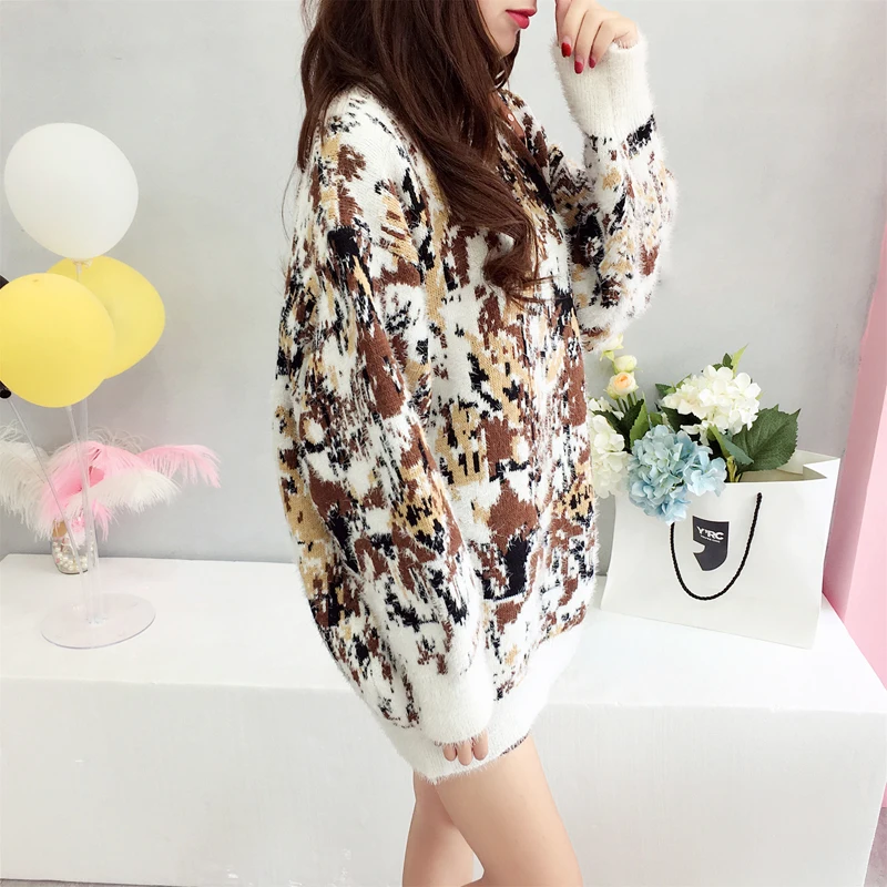 

P Ammy 2018 Aautumn Winter Fashion New Graffiti loose large size long section O- Neck Mohair Sweater Pullovers Tops