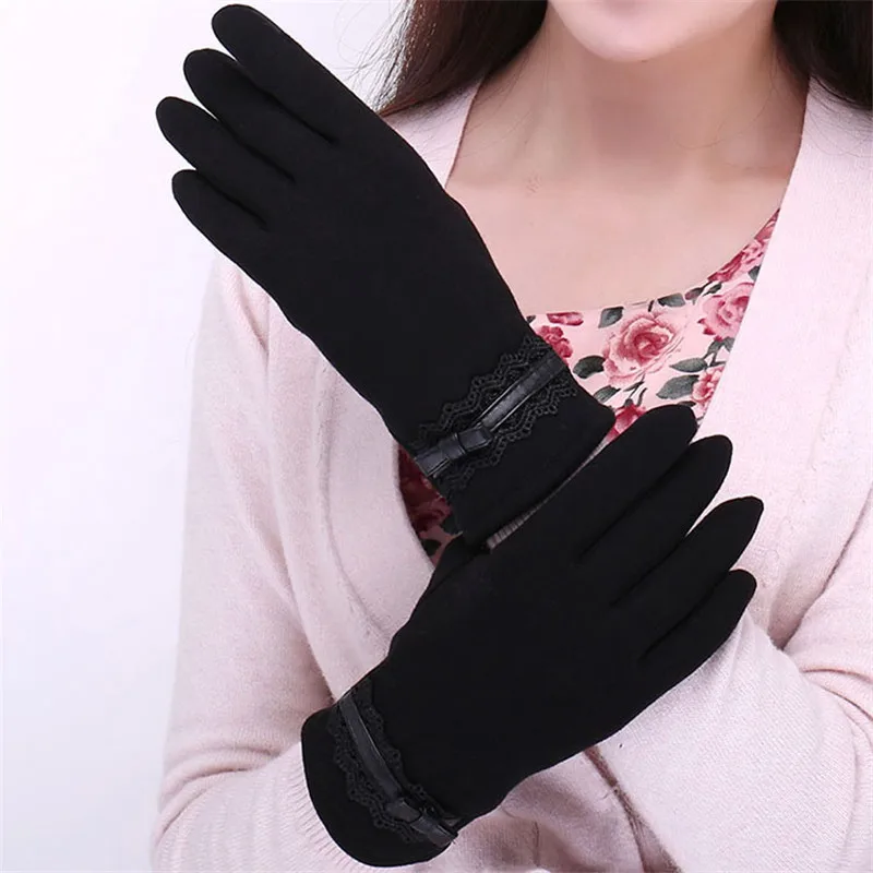 Новинка, женские перчатки на осень и зиму с плюшевой подкладкой, сохраняющие тепло, перчатки для вождения с сенсорным экраном, женские перчатки с кружевным украшением на запястье XSS02