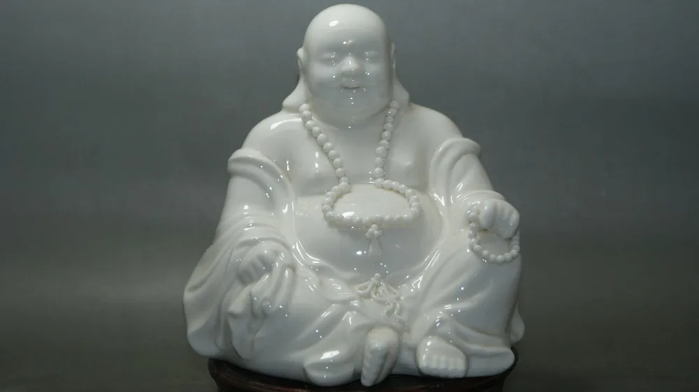 

CHINESE FOLK ART Collection -- China old porcelain White porcelain Buddha.