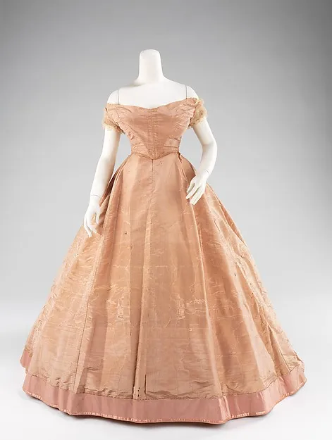 early 19th century dresses