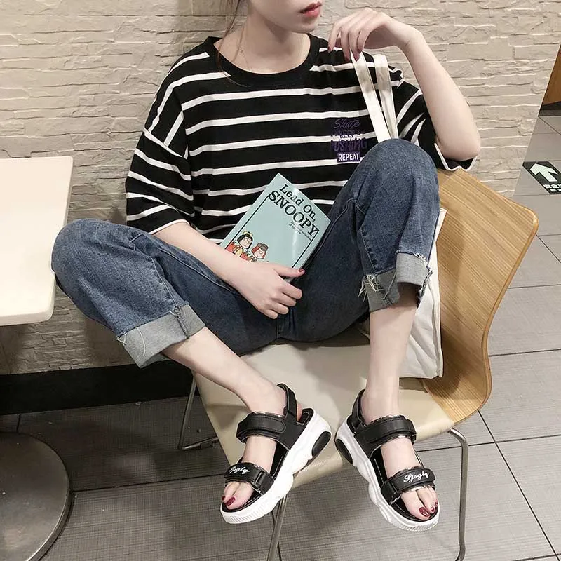 

Women's shoes 2019 summer wild students thick-soled sponge cake Roman sandals fairy wind chic bear soles sandals women