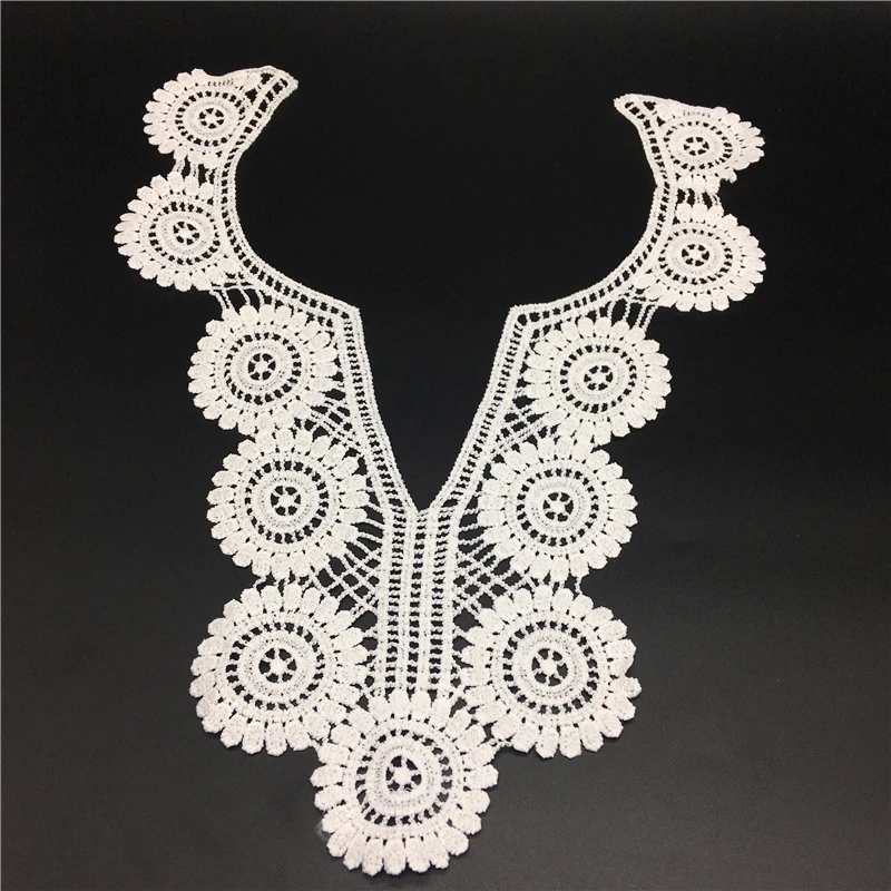 1pcs (40*28cm) White Lace Collar Off Beautiful Flower and Heart Venise