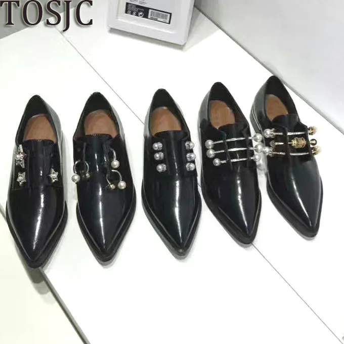 

Brand new women's fashion dress shoes ladies leather shoes in patent leather