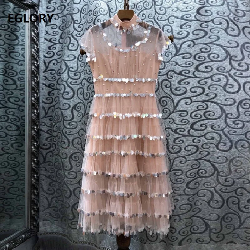 

Sequined Dress 2019 Summer Sexy Party Club Dress Women Stand Neck Hand Made Beading Short Sleeve Pink Grey Mesh Dress Festival