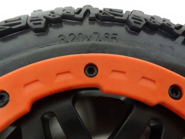 Knobby Wheels4