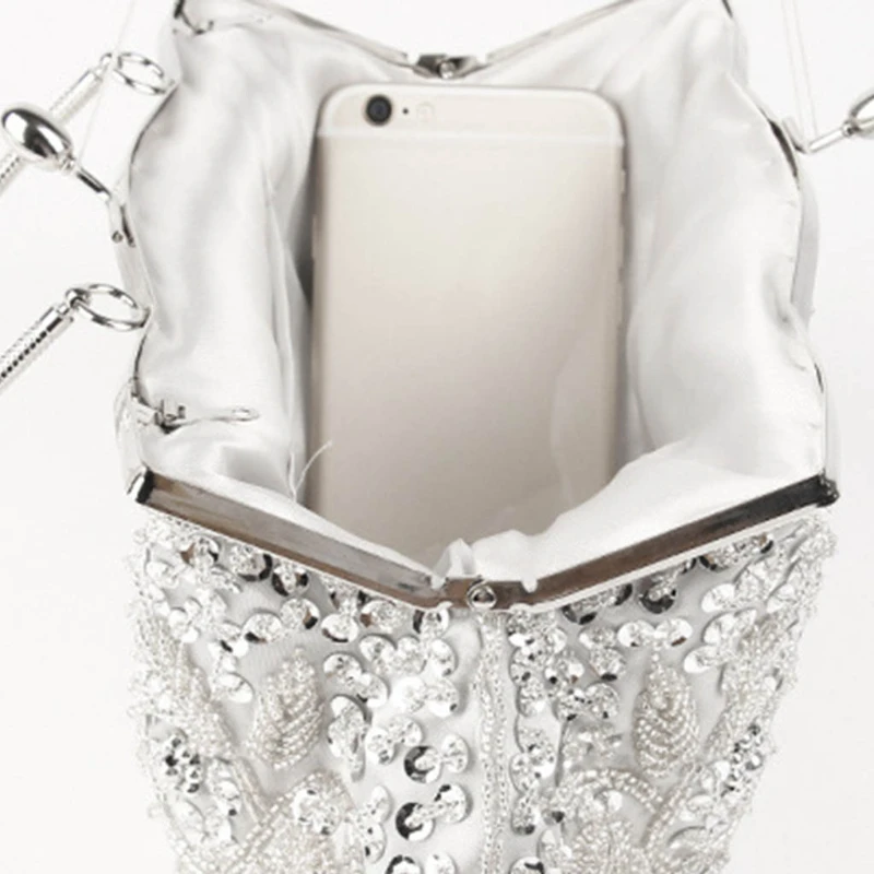 Thinkthendo Beige noir Main Designer Perlé Femmes D'embrayage Luxe De Sac Fleur or Sacs À argent Mariage pourpre Baiser Cru Serrure Soirée Sequin TqTrUOw