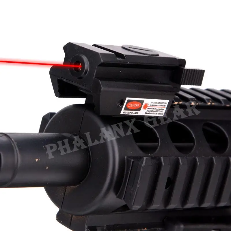 New Metal Hunting Rifle War Game Tactical Red Dot Laser Sight Scope W / Mount Compact For Rifle Laser Pointer - Цвет: Черный