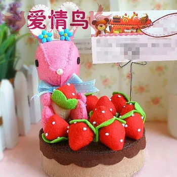 

Strawberry rabbit cake DIY Fabric Felt kit Non-woven cloth Craft DIY Sewing set Handwork Material DIY needlework supplies