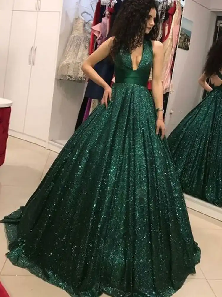 robe longue verte dos nu