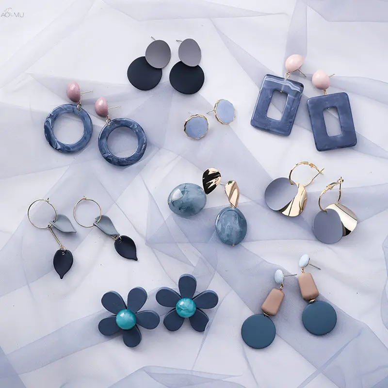 

AOMU 2019 Geometric Round Flower Drop Earrings For Women Statement Earrings Fashion Jewelry Female Blue Acrylic Dangle Earring