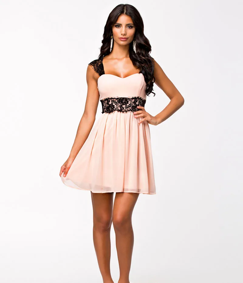 

2017 Women Summer New Fashion Sexy Casual Club A-Line Solid Sleeveless Lace Spaghetti Strap Strapless Mini Dress S3295
