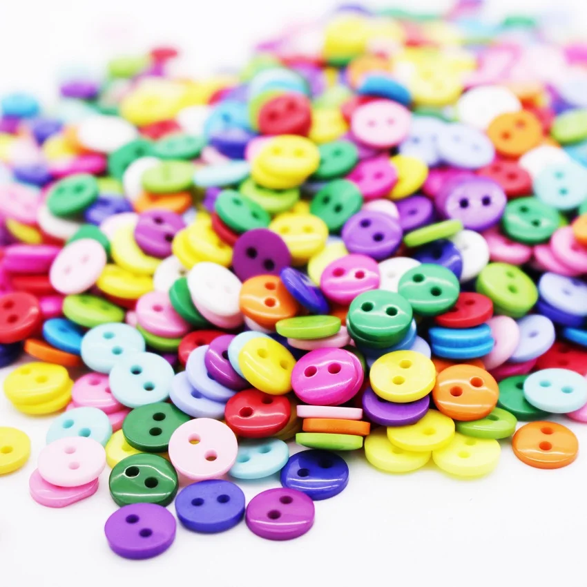 Round Craft Buttons for Sewing DIY Crafts 2500 Pcs Assorted Sizes Resin Buttons Childrens Manual Button Painting