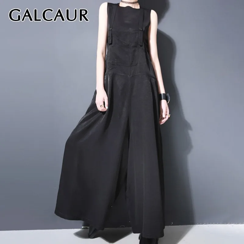 oversized black jumpsuit