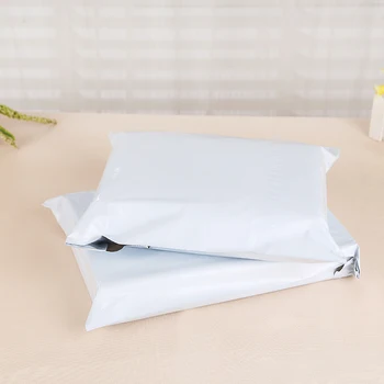 

DHL 17*26+4cm 700Pcs/ Lot White Express Courier Mailer Pouch Plastic Mailers Bag Storage Express Envelope Mailing Packing Pocket