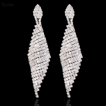 

vintage one thousand and one night alloy claw chain rhinestone crystal earrings
