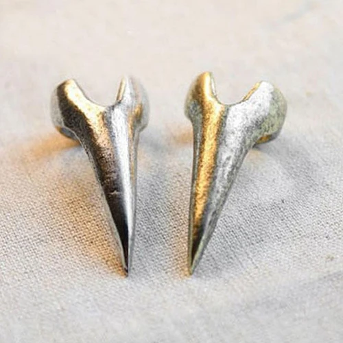 

5 Pcs Retro Punk Talon Rings Nail Decor Sharp Alloy Finger Claw Knuckle Ring Set