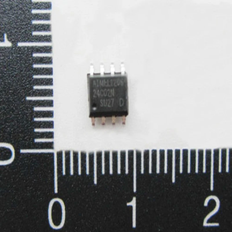 20 шт AT24C02 24C02 серийный EEPROM SOIC-8 ATMEL EEPROM 2,7-5,5 V 2K лапками углублением SOP-8 АК