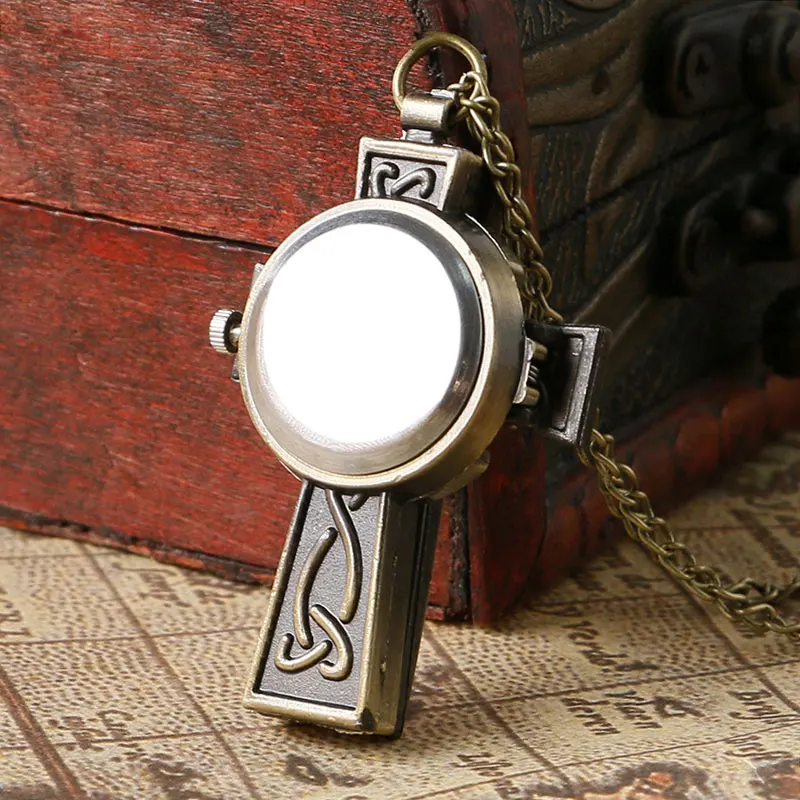 Orologio Da Taschino Bronzo Croce Design Quarzo Con Collana Orologio Da Taschino Bronzo Croce Design Quarzo Con Collana
