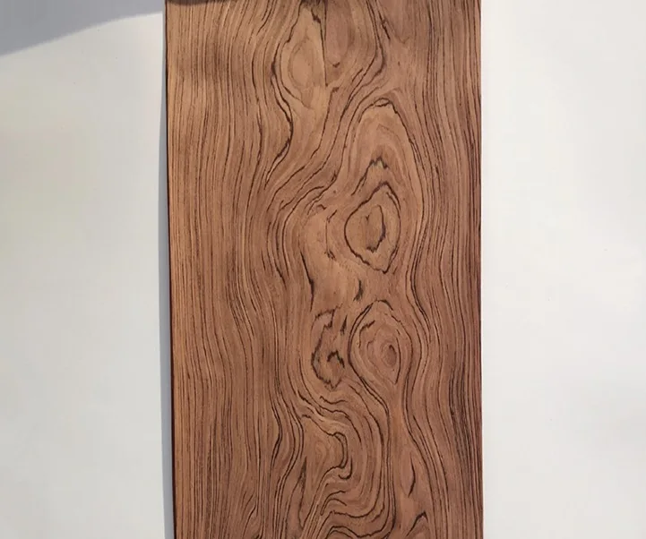 L:2.5Meter  Width:25cm  Thickness:0.25mm  Rosewood veneer