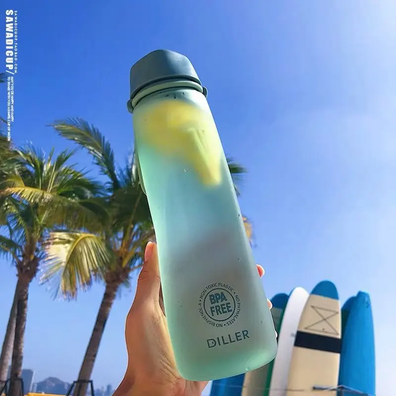 Спортивная бутылка для воды многоразовая бутылка для воды BPA-Free пластиковая Спортивная фляга для путешествующих герметичная для спортзала кемпинга и езды на велосипеде