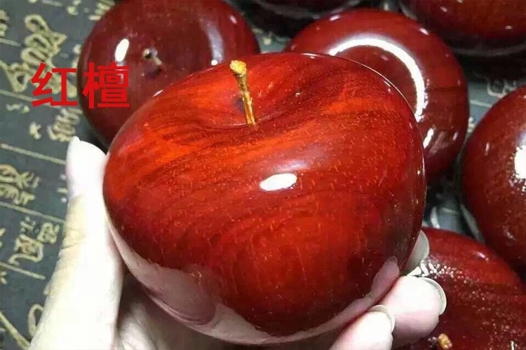

TNUKK Wood carvings Apple Decoration home accessories desktop carving crafts.