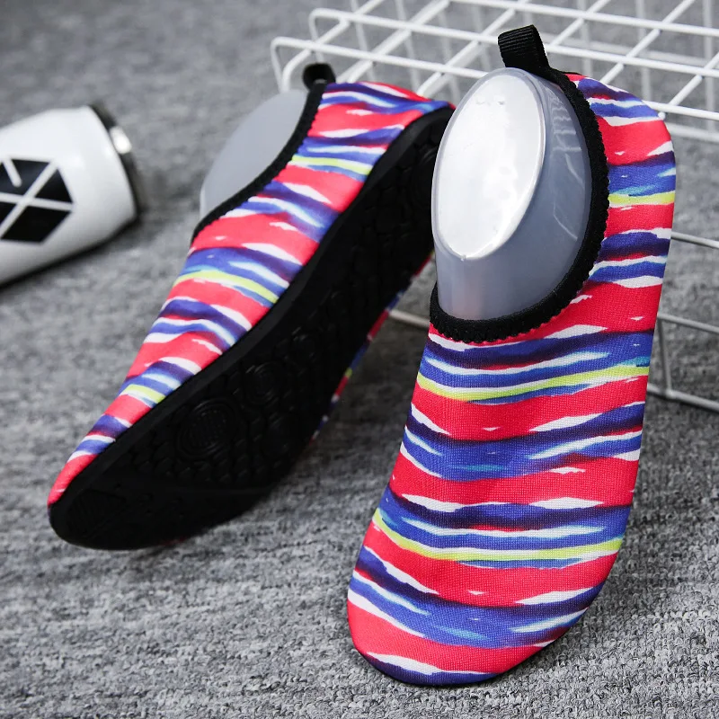 2019 zapatos de playa de pareja de verano de secado rápido arriba Wading Shoes zapatos de caminadora rojo pie parche piel suave calzado zapatos - 2