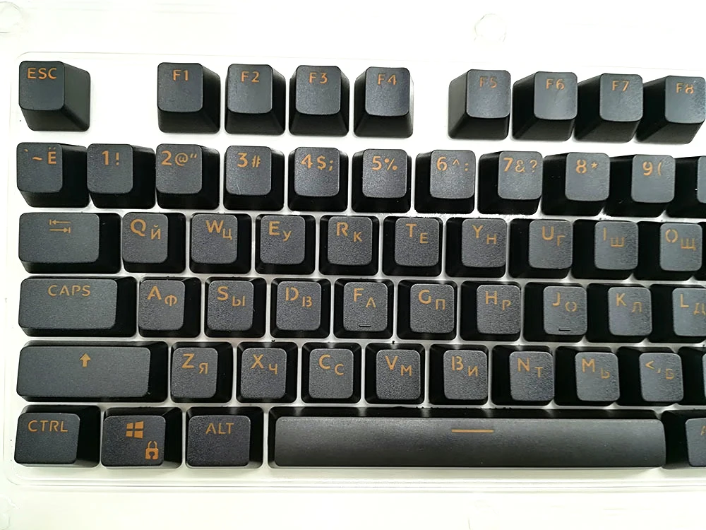 4664734496_1693569279