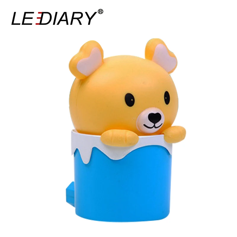 

LEDIARY Cute Animal Bear LED Night Light/Lamp US/EU Plug LightSensor Control Christmas Decoration/Gift LED Baby Bedside Light
