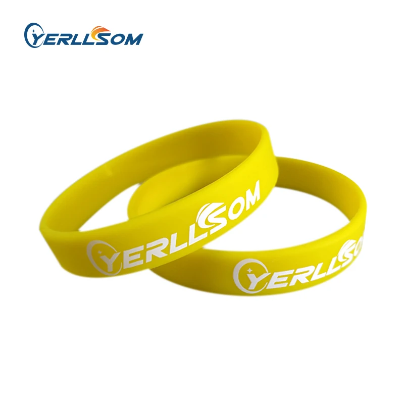 100 шт. силиконовые браслеты YERLLSOM с печатными буквами и логотипом 1 цвет для