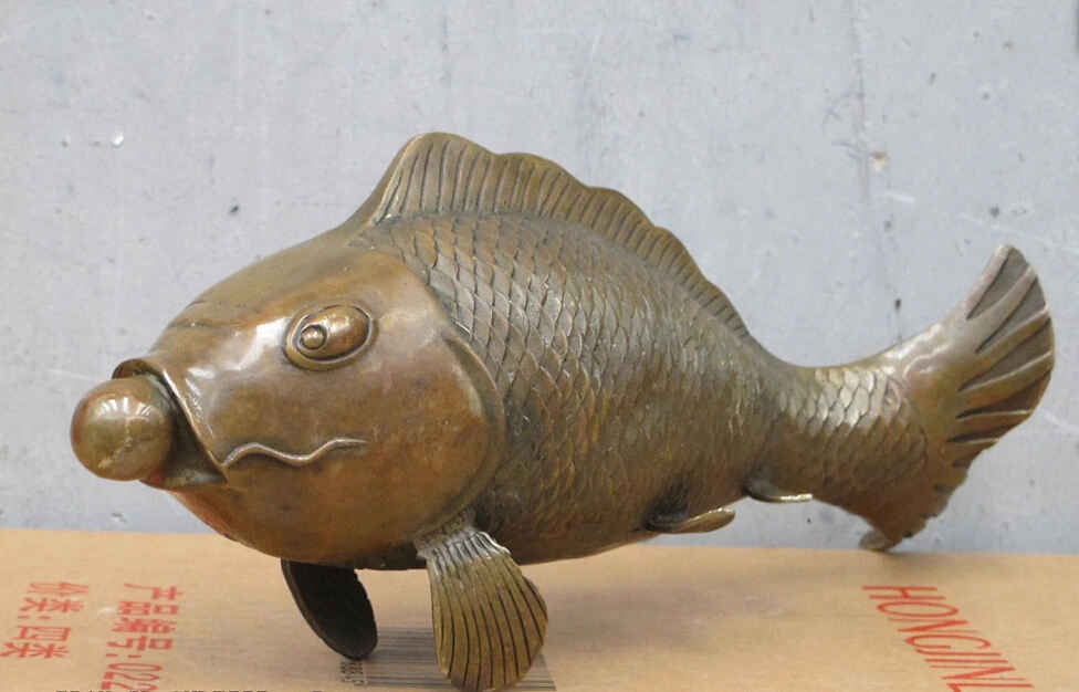 

12"China Bronze Fengshui auspicious sculpture pearl gourami Fish Carp Mascot St