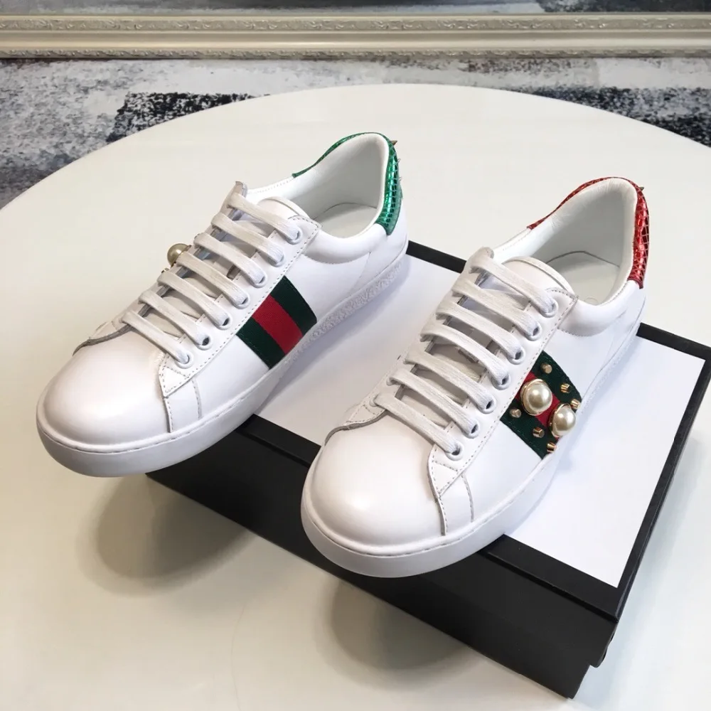 

Top Quality Genuine Leather Flat Bottom White Shoes Women Lace Up Casual Shoes Platform Bead Rivet Sneakers