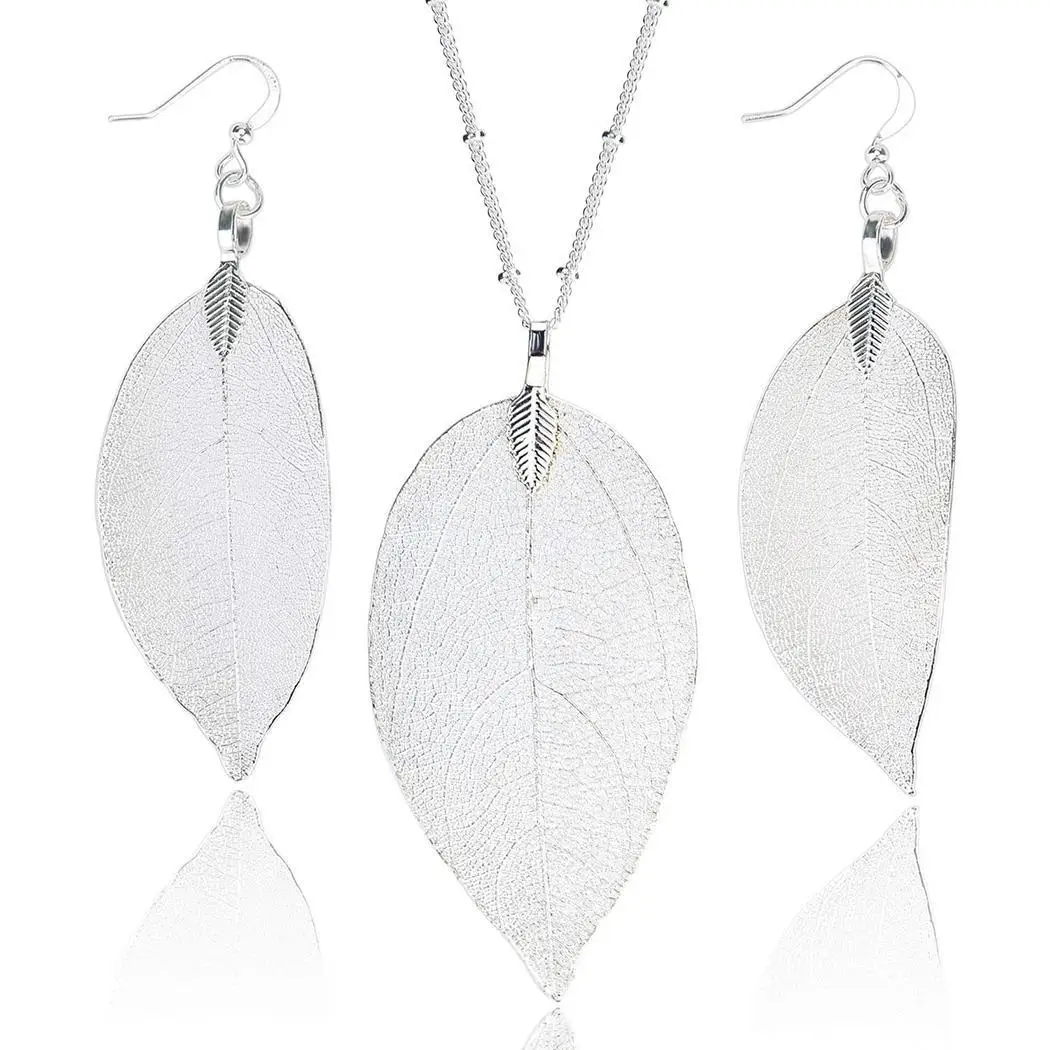 

Women Fashion Leaf Pendant Pendant Necklace Casual, Party Drop Lobster Claw Clasp Earrings Set Gifts Hook
