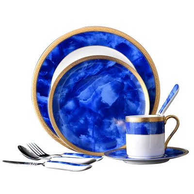 Европейский Художественный набор керамической посуды в стиле тиснения для дома, отеля, романтического обеденного стола, обеденного стола, тарелка для стейка с чашкой и блюдцем - Цвет: Зеленый