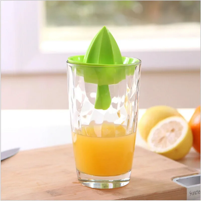 Mini Lemon Squeezer Juicer Manual Fresh Citrus Orange Lemon Hand Press