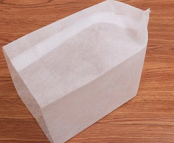 100 pcs/lot Biologisch Abbaubar Samen Kindergarten Taschen Kindergarten Blumentöpfe Gemüse Transplantation Zucht Töpfe Garten Pflanzen Kindergarten Pflanzen