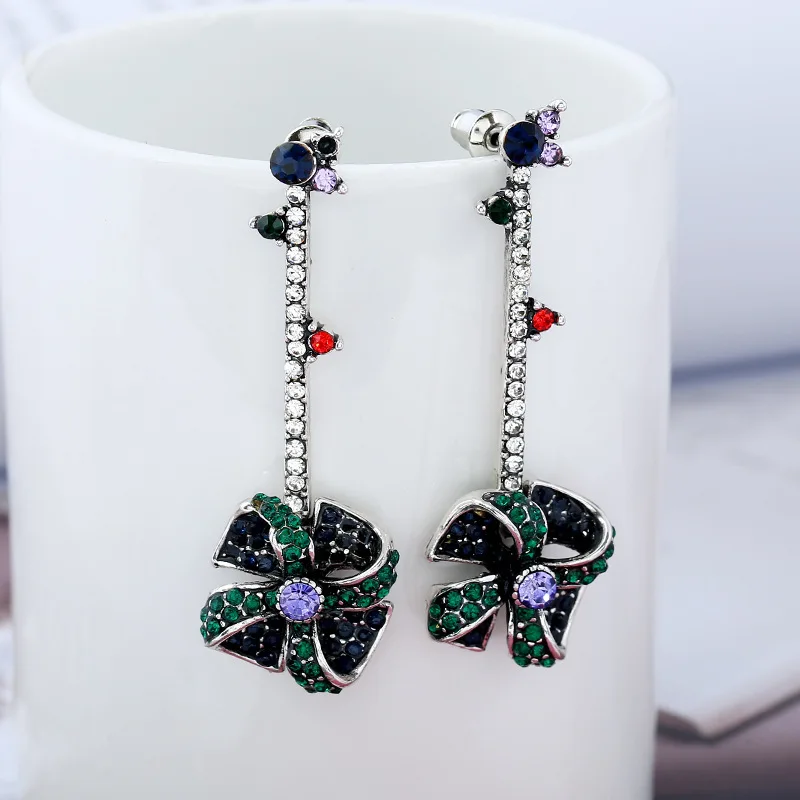 

2019 Brincos Earings Windmill Restoring Ancient Ways Diamond Stud Earrings Speed Sell Tong Hot Style Wholesale