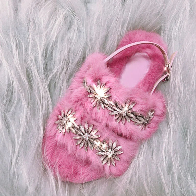 

Luxury Hand Made Flower Slippers Rabbit Fur Flip Flop Ladies Shoe 2019 Flat New Fashion Green/blue/brown Crystal Dimond Sandals
