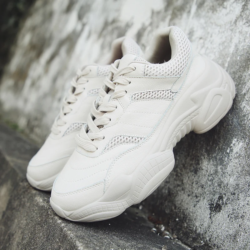 

Women Vulcanized Shoes 2019 New Fashion Brand Retro Platform Sneaker Lady Autumn Mesh Footwear Black White Beige Size 35-39