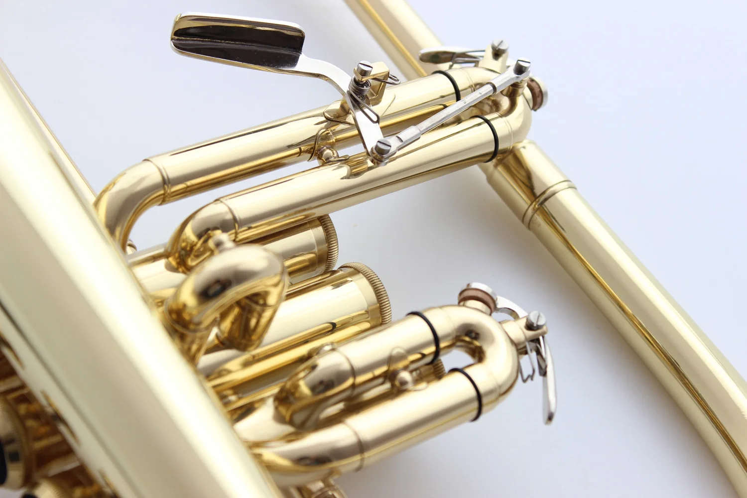 Brand New Professional Flugelhorn 183 Gold Lacquer With Case Profession Flugelhorns Bb Yellow Brass Bell
