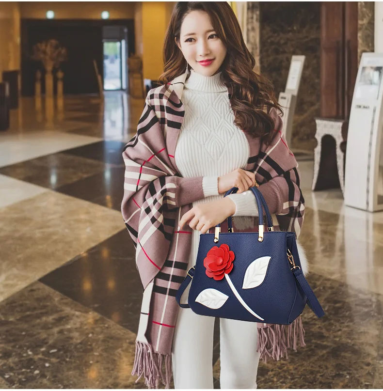 16 Women Bag 2017 New Handbag Womens Korean Version Of Sweet Shape Fashion Female Package Messenger Shoulders Handbags